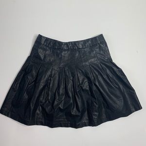 Forever 21 Contemporary faux leather skirt